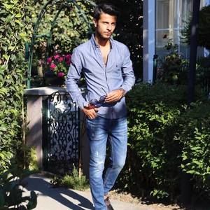 Meet your Posher, Rizgar