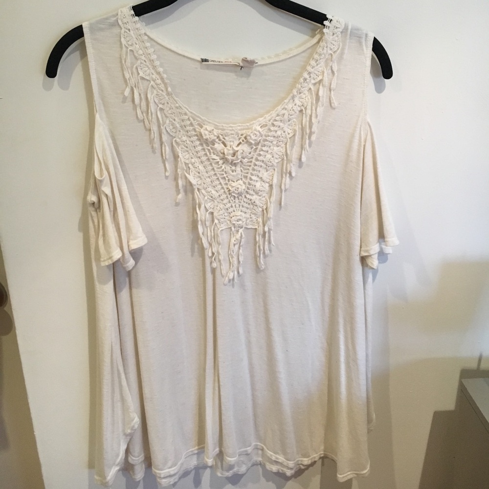 Chelsea & Violet Casual Top