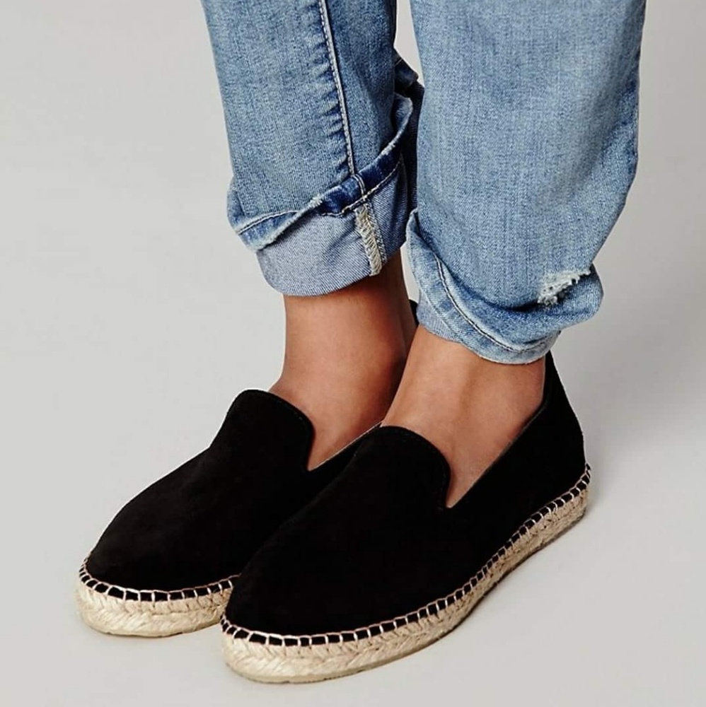 💜SALE💜-Free people suede slip on sz 10 (41)