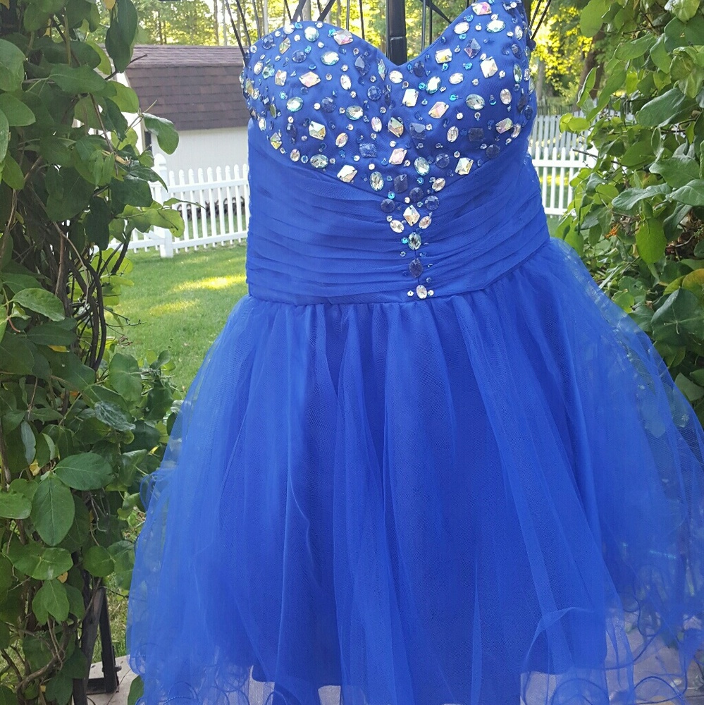 Knee length formal