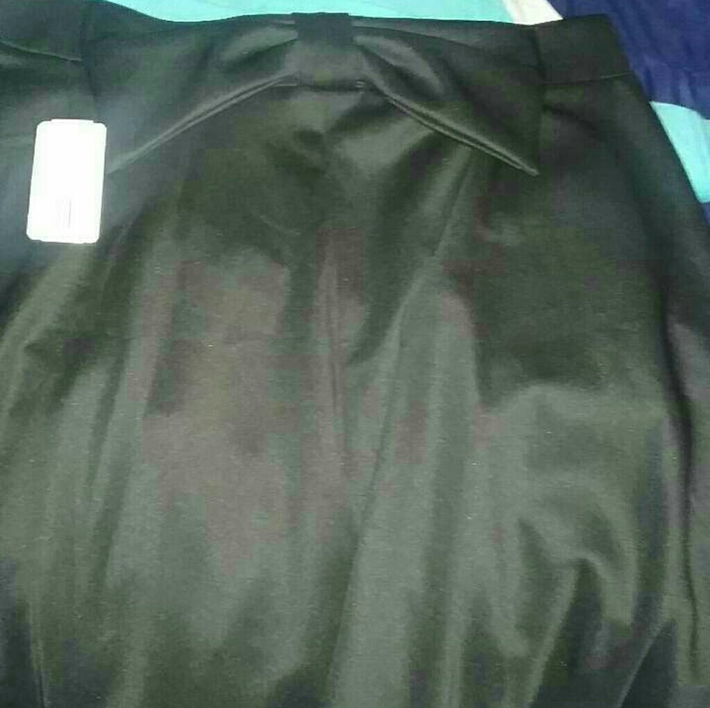 Black bow skirt