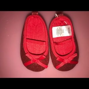 Red baby girl flats (3-6months)