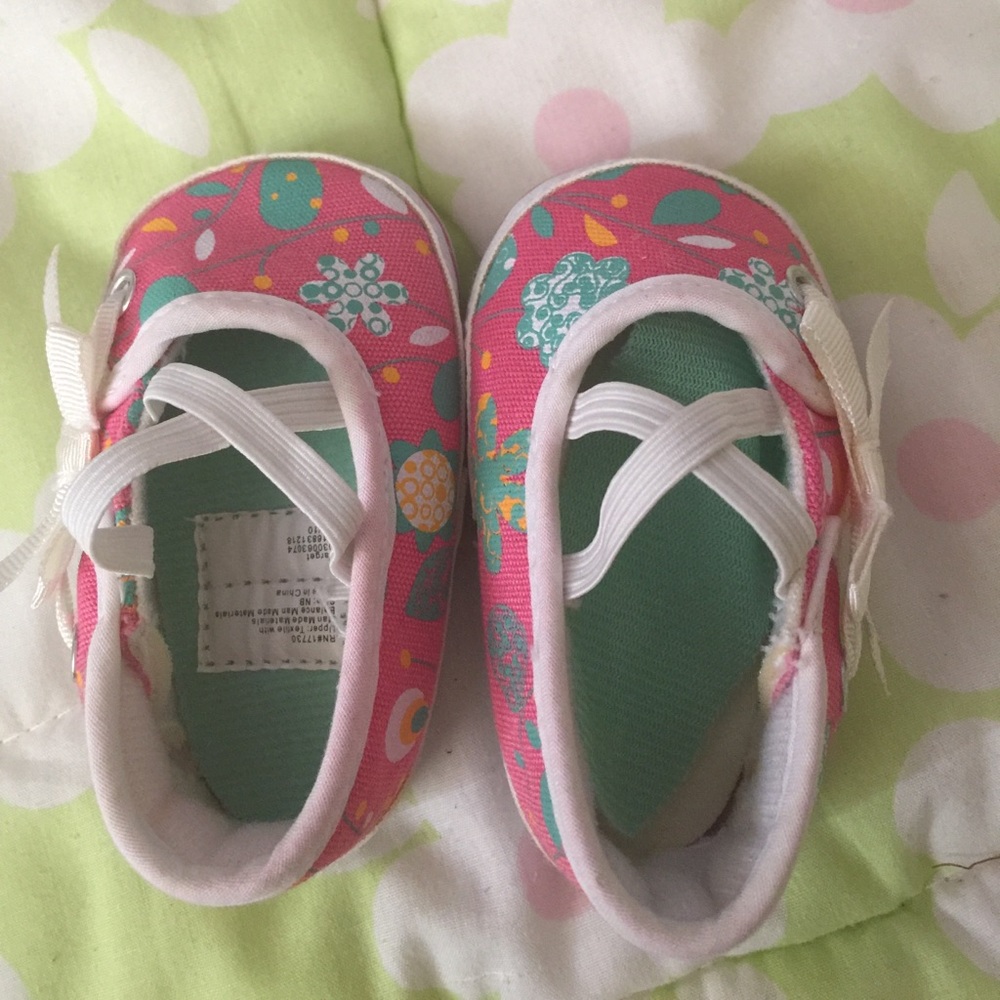 Newborn shoes