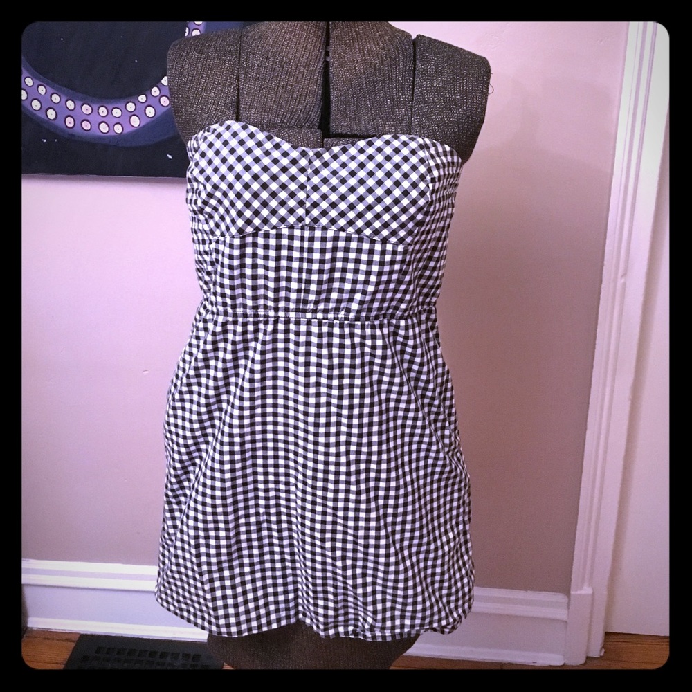 Checkered picnic sleeveless dress