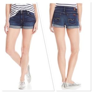 7 FOR ALL MANKIND ROLL UP SHORT IN NOUVEAU WASH