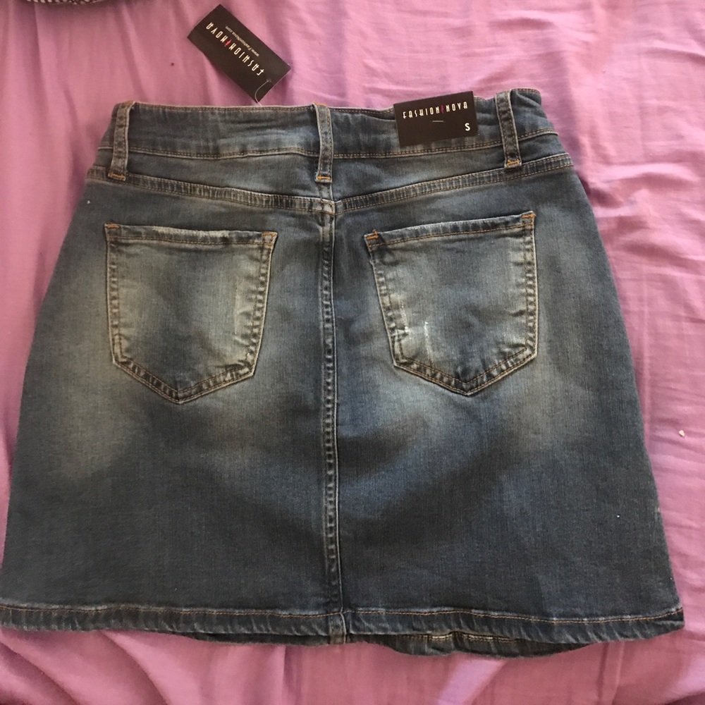 Denim skirt - Picture 3 of 4