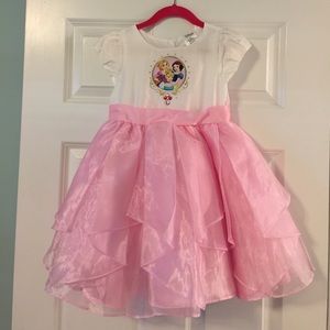 Girls Pink and White Disney Dress w 3 Princesses