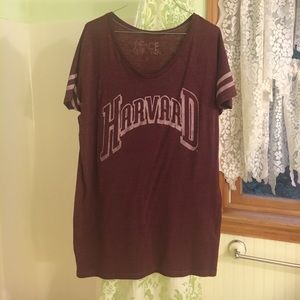 Maroon Comfy oversized Harvard tee