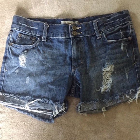 Decree Pants - Decree destroyed denim shorts - size 7