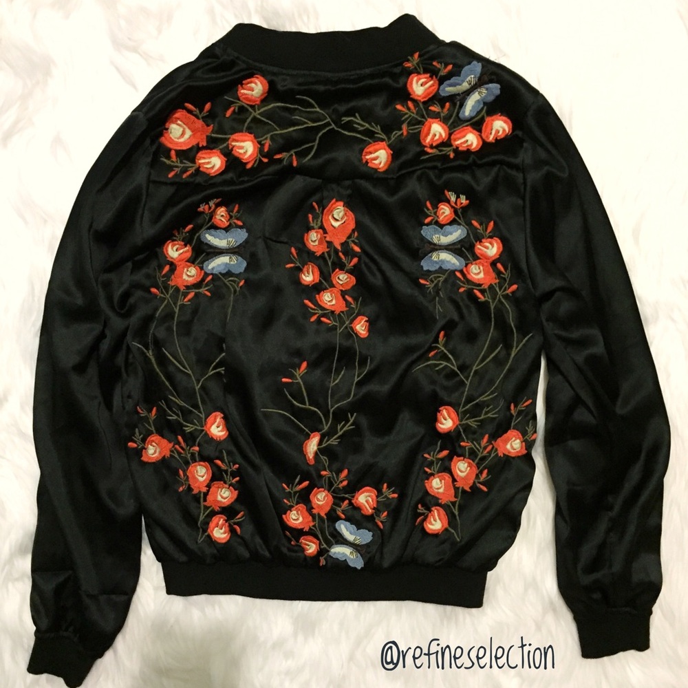 Walter Baker Floral Embroidered Bomber Jacket - Picture 8 of 8