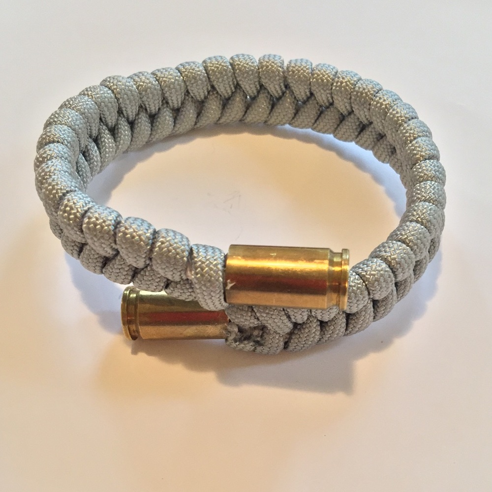 🛑9mm BULLET CASING PARACORD BRACELET