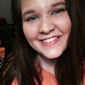 Meet your Posher, Jenna