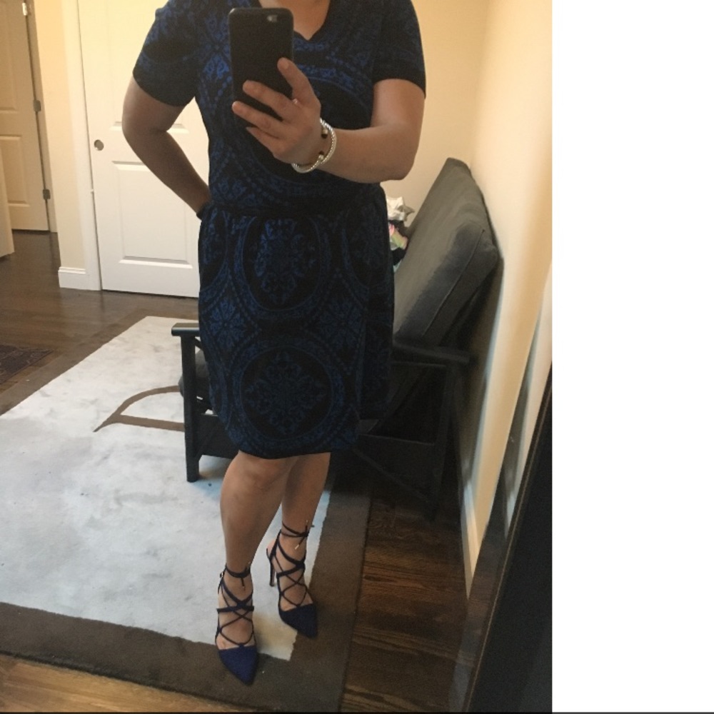 Dress - Picture 2 of 5