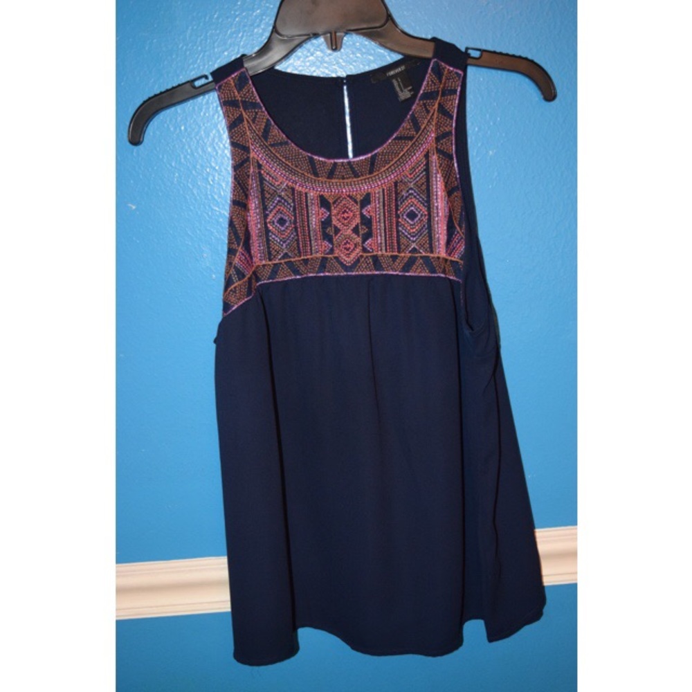 AZTEC DESIGN TOP