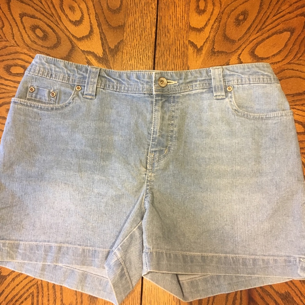 Women's Jean Shorts