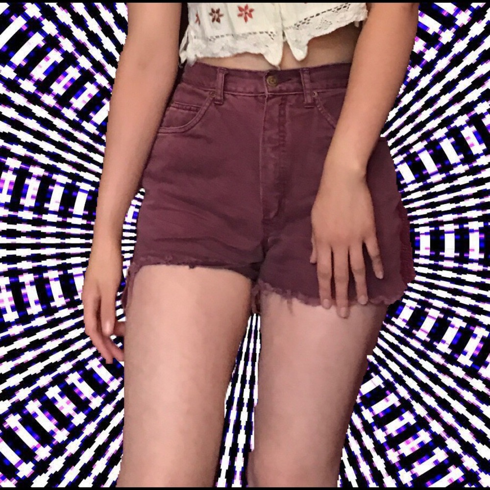 Vintage high wasted burgundy shorts