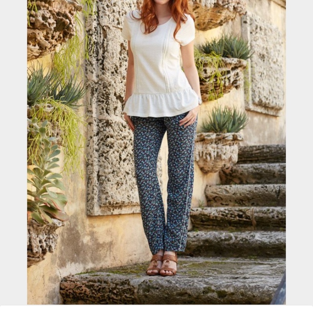 Size large Matilda Jane pants