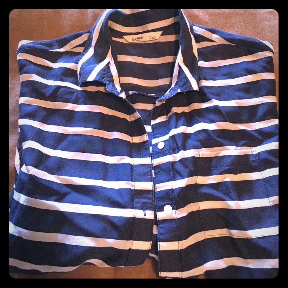 Old navy long sleeve button down