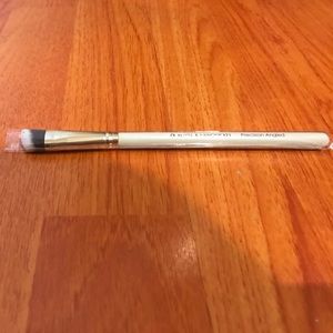 ROYAL & LANGNICKEL Precision Angled Brush
