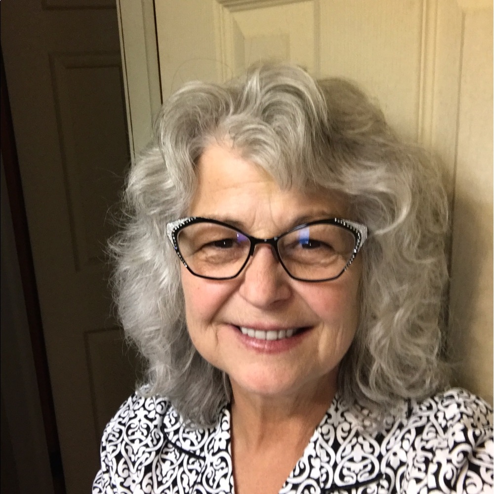 Meet your Posher, Brenda
