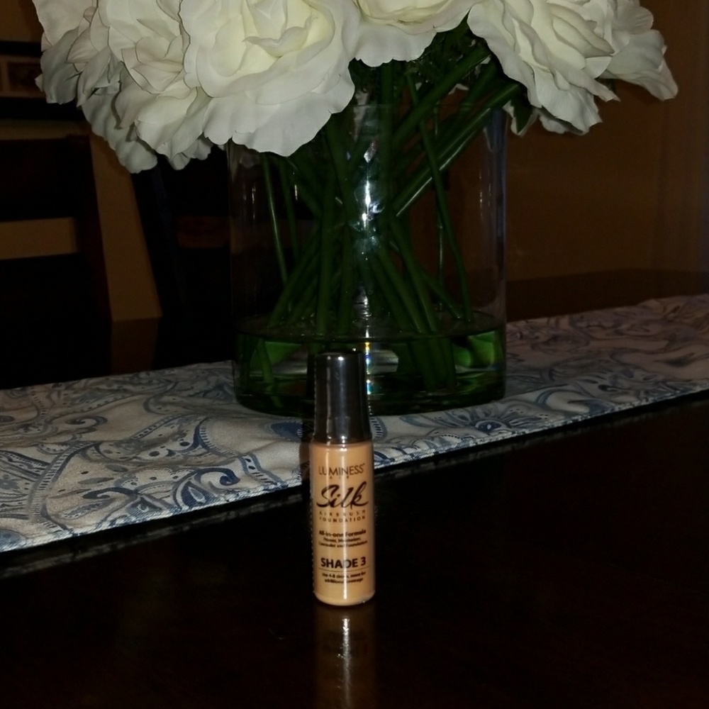 Luminess Shade 3 Sealed Foundation