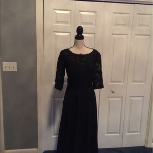 Black sequin 3/4 sleeve gown