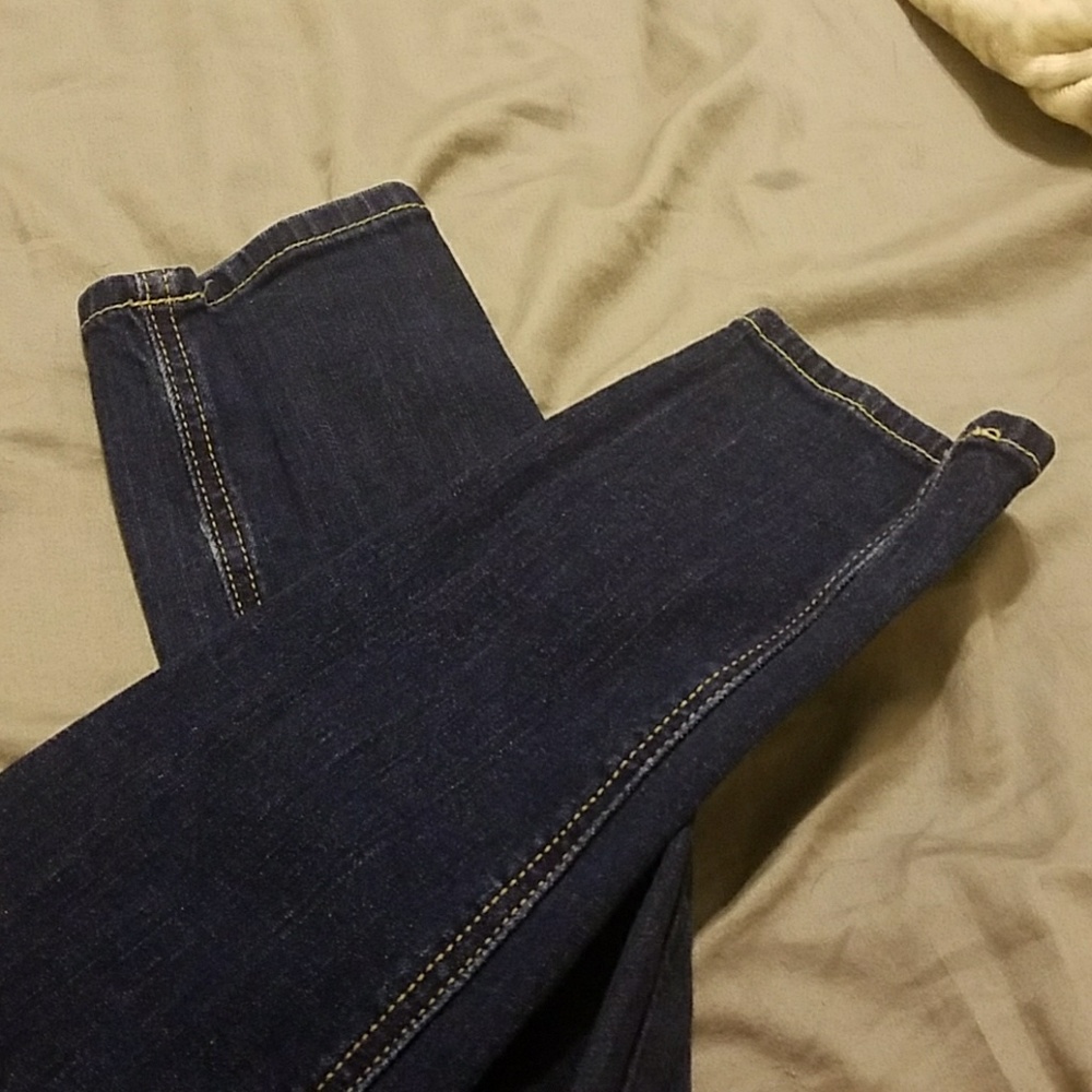 Destroyed skinny jeans - Picture 5 of 6