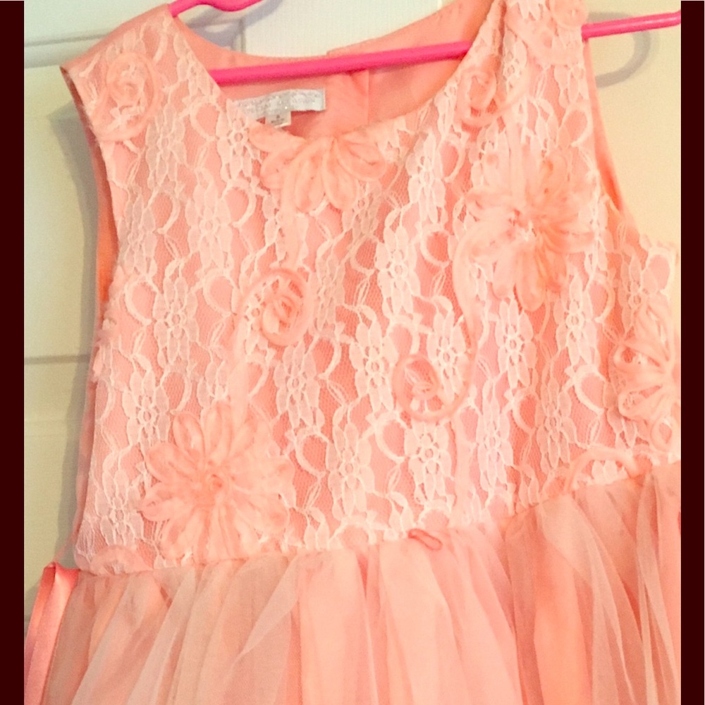 Girl peach dress