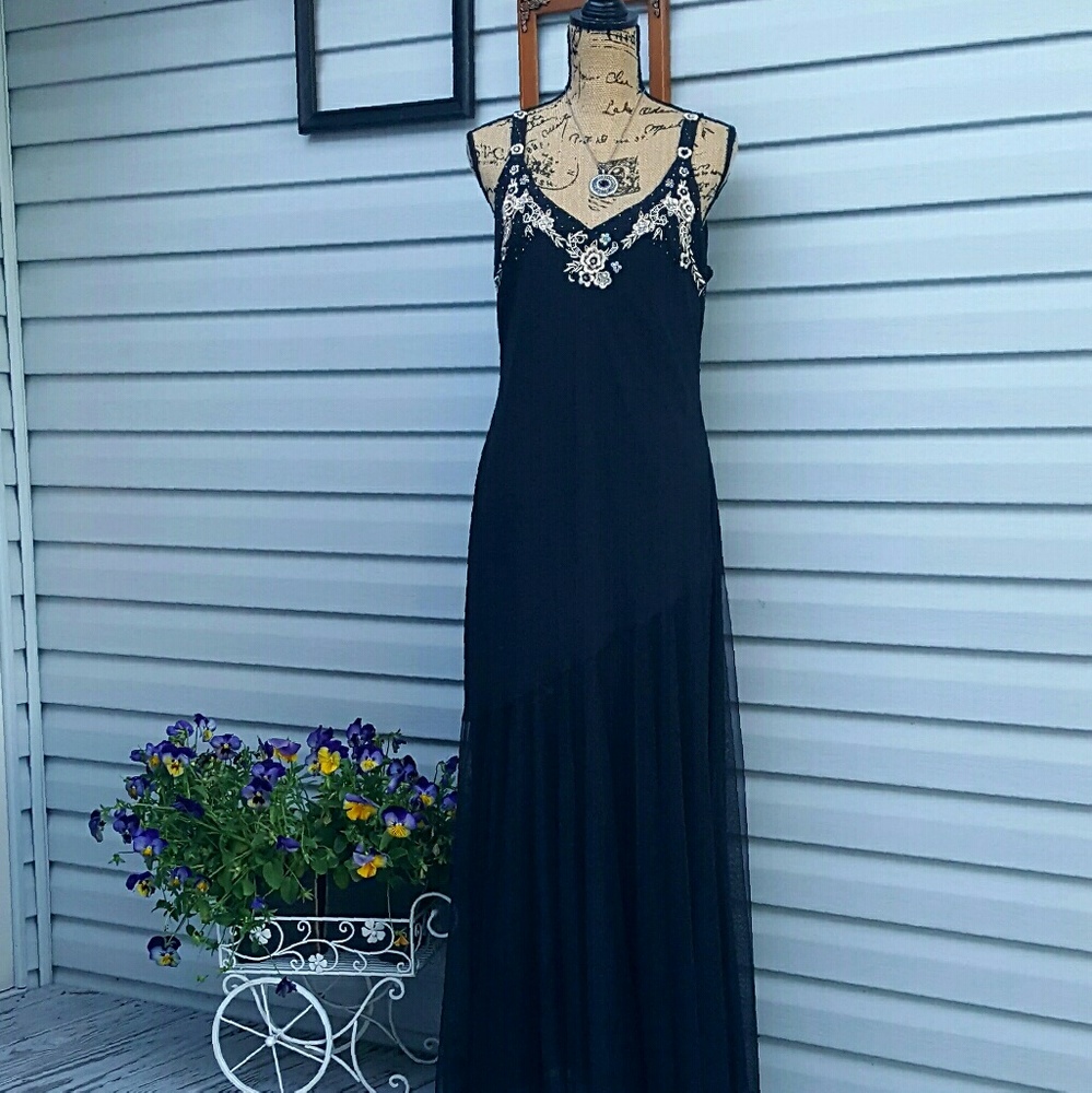 Plus-size Black Evening Gown SIZE 16