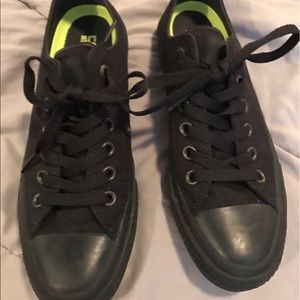 All black chuck Taylor converse
