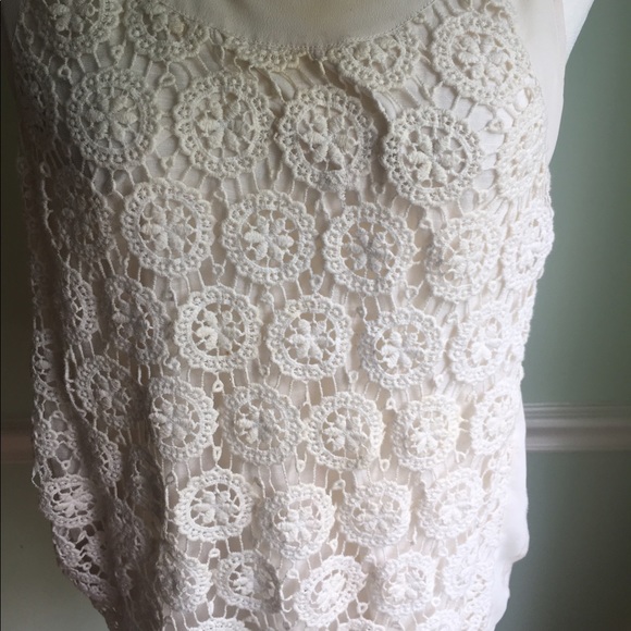Ann Taylor cream crotchet tank - Picture 3 of 5