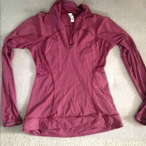 lululemon cardio half zip in burgundy size 8