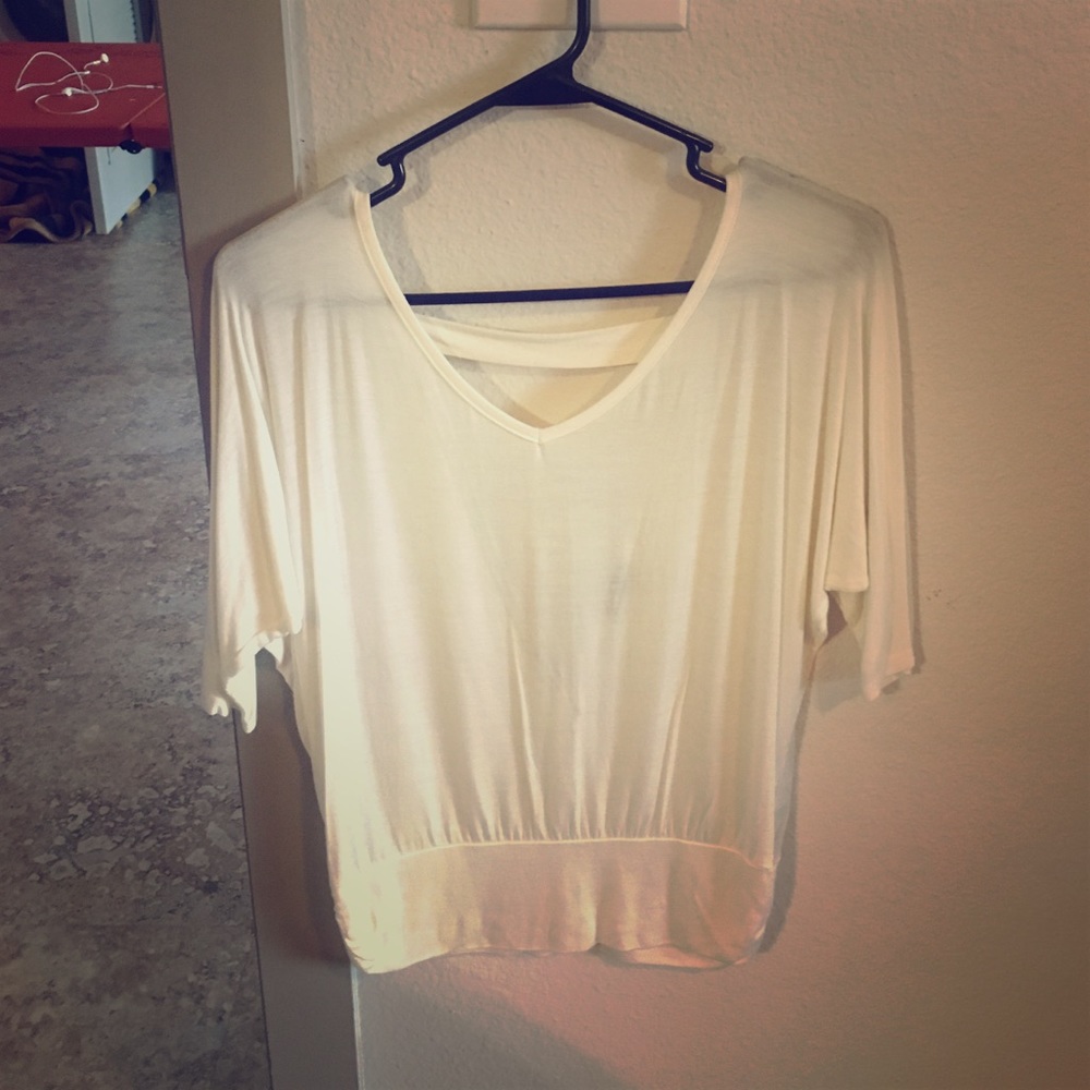 white short sleeve top