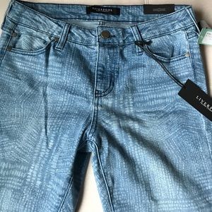 Liverpool printed cropped Jean - light blue