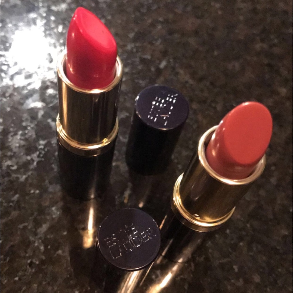 Estée Lauder lipstick bundle!