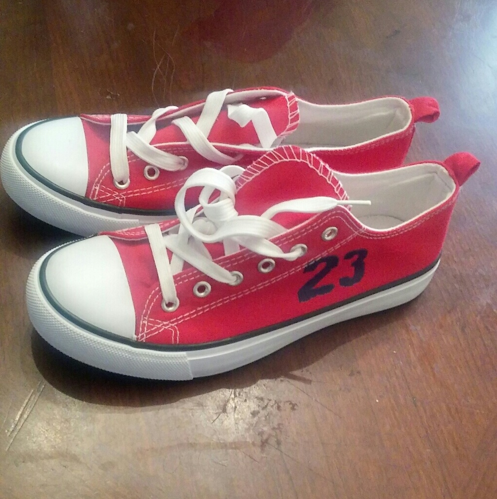 New Step 23 Sneakers