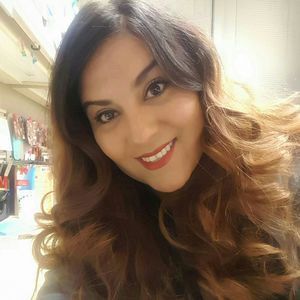 Meet your Posher, Joanie