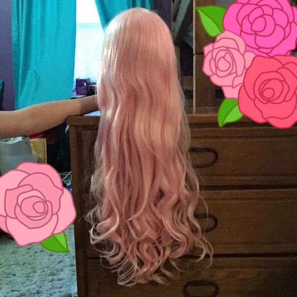 SOLD Long Light Pink Wavy Cosplay Wig - Picture 1 of 7