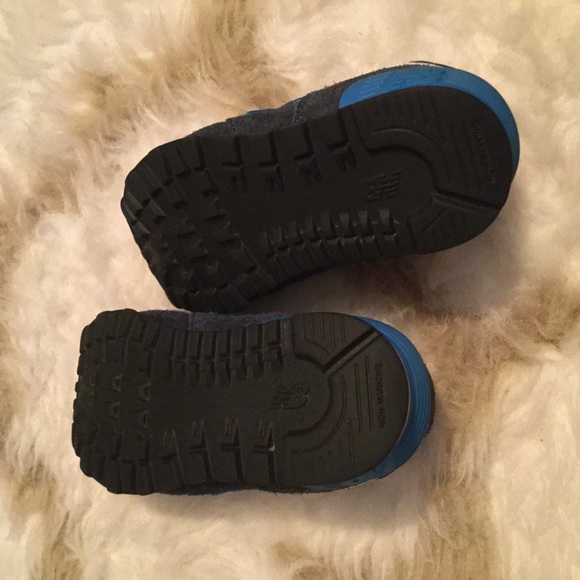 New Balance 574 Sneakers - Picture 5 of 6