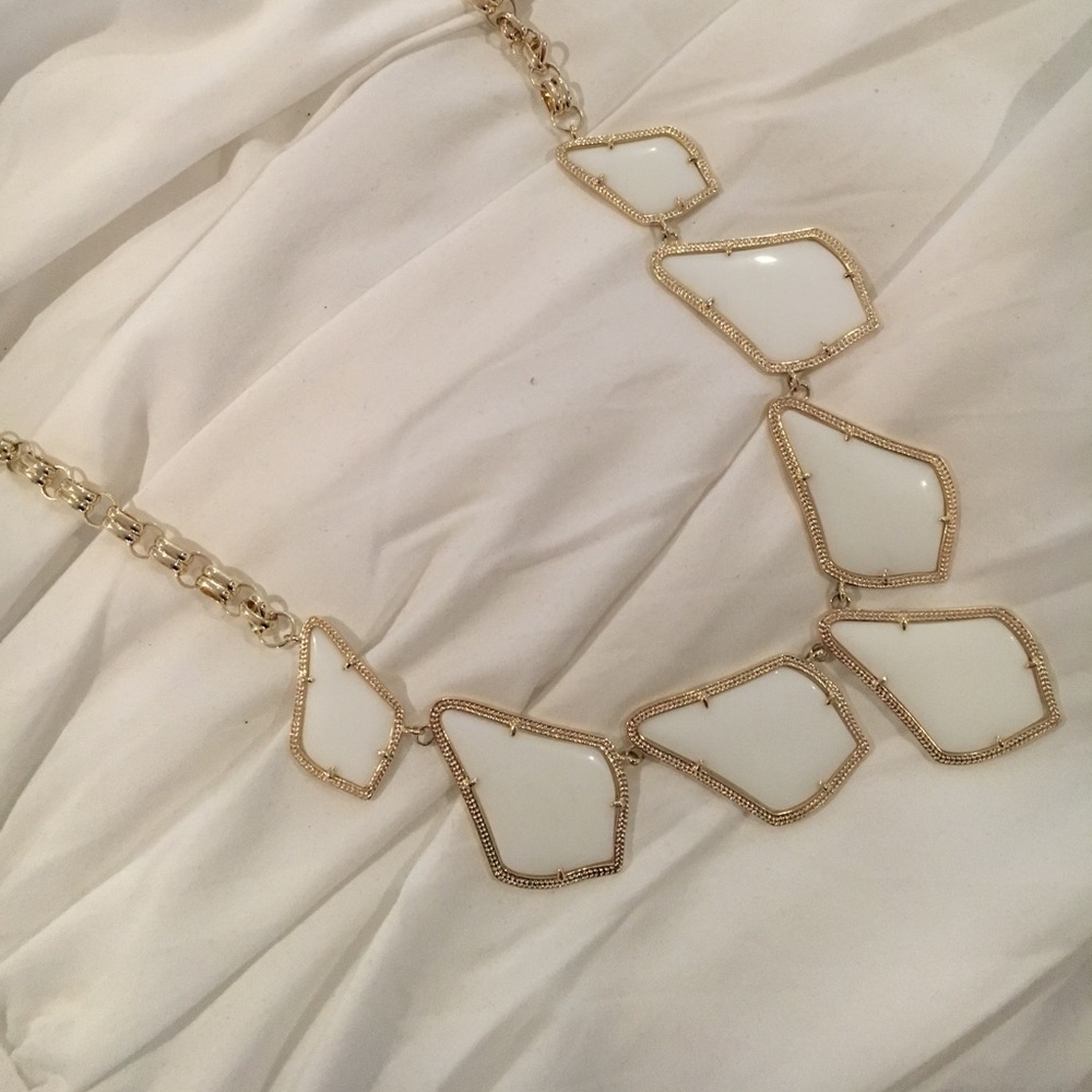 Kendra Scott Statement Necklace