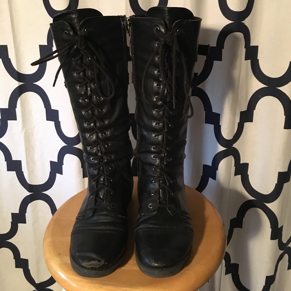 Black Leather Lace-Up Boots