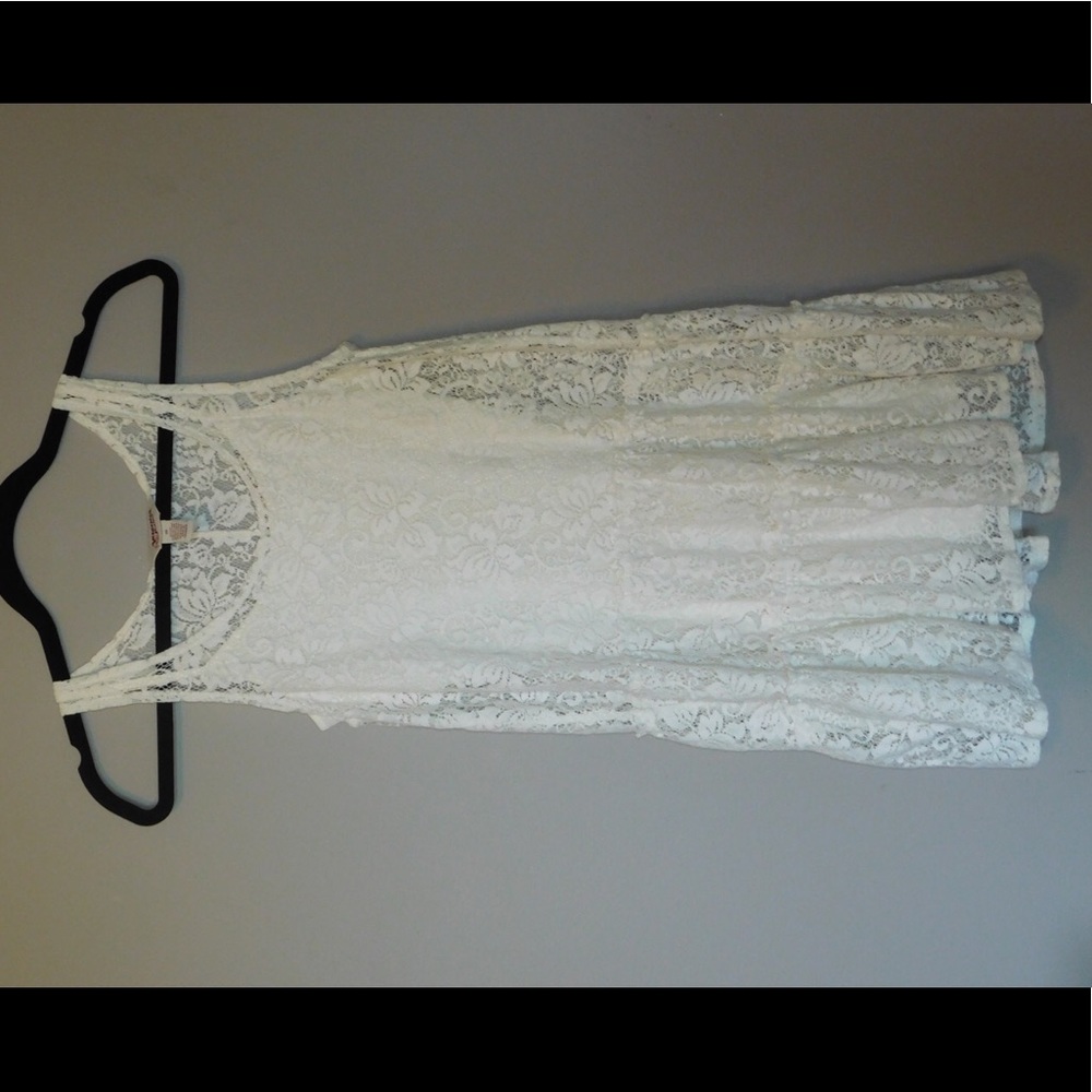 Arizona Jean Company White Lace Dress