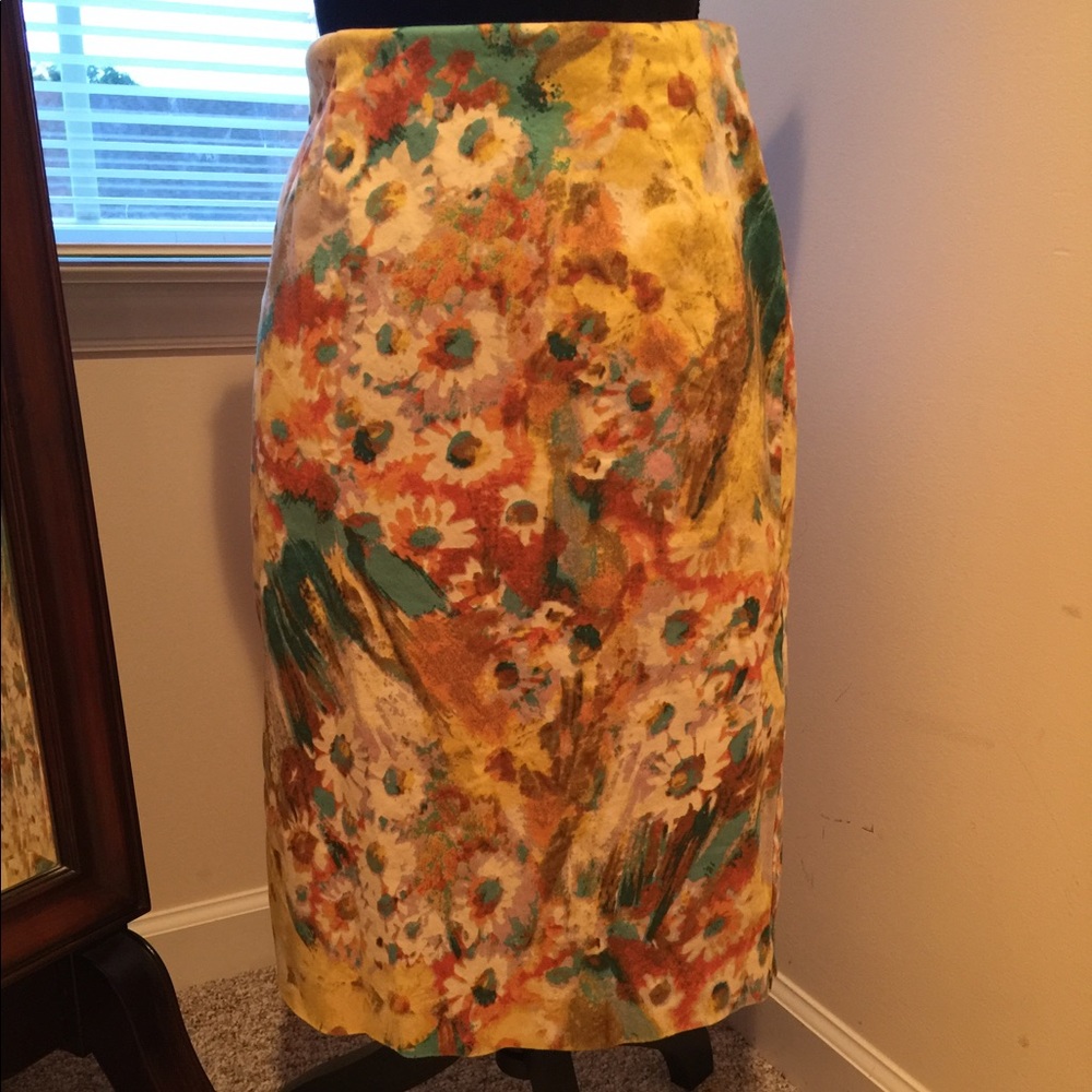 SUNNY LEIGH Floral skirt
