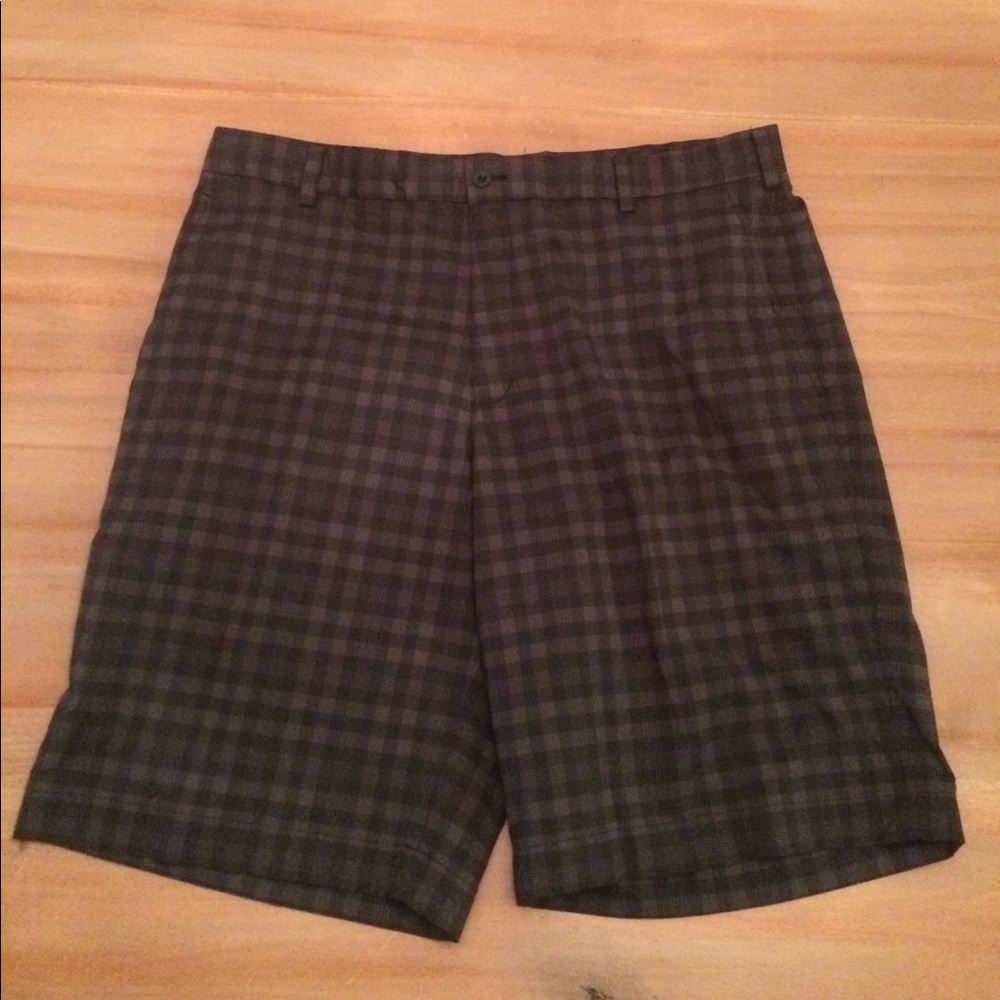 Nike Dri-fit golf shorts