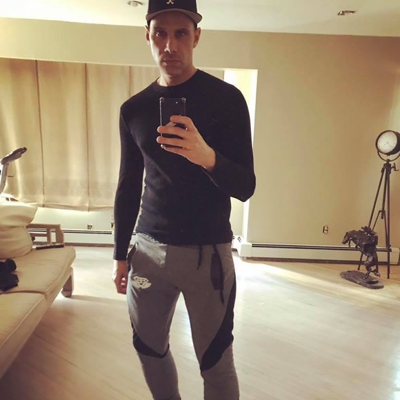 Meet your Posher, Scott - Picture 1 of 1