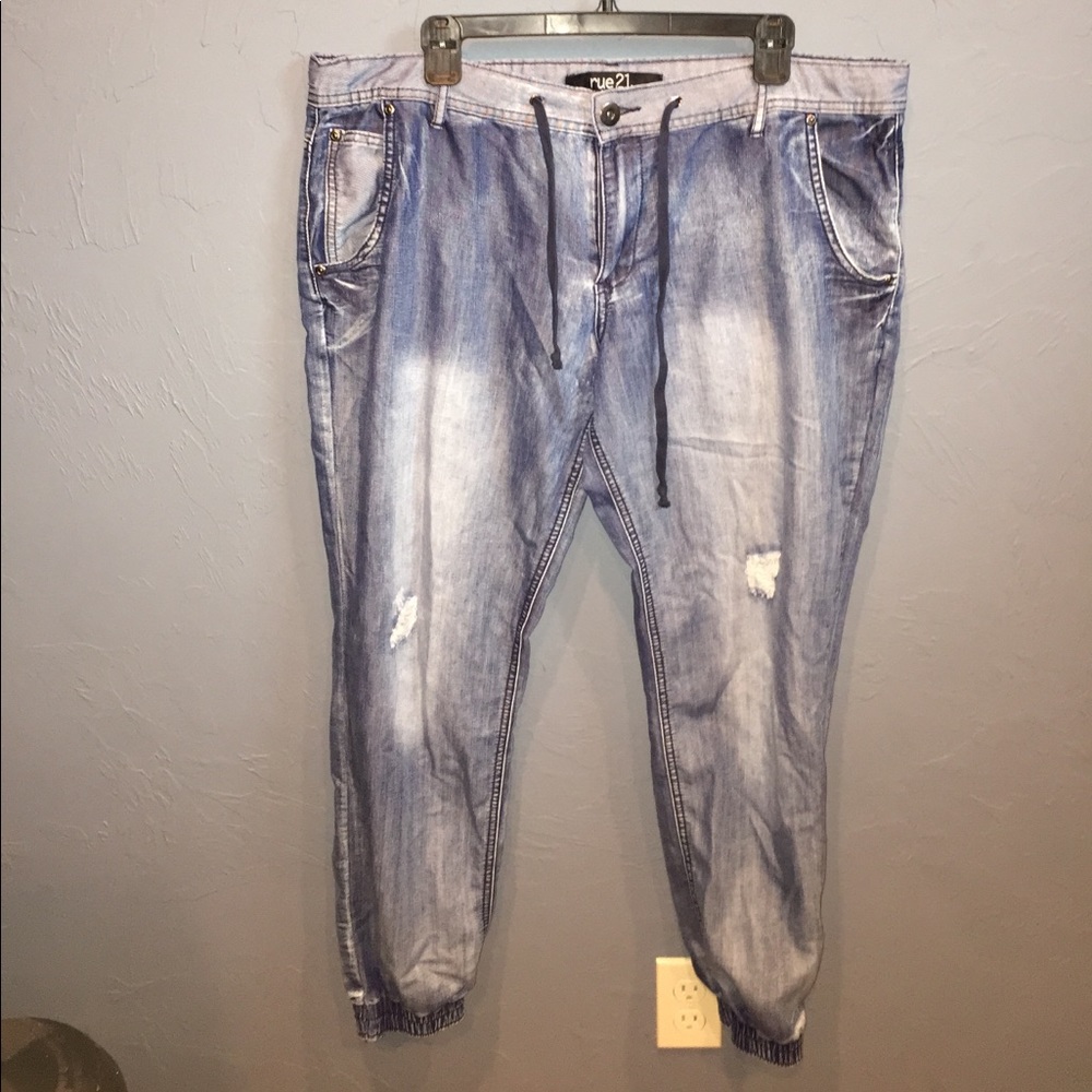 Rue 21 Men's denim joggers