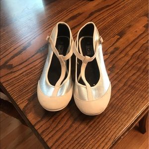 Converse 7.5 (Reposh)