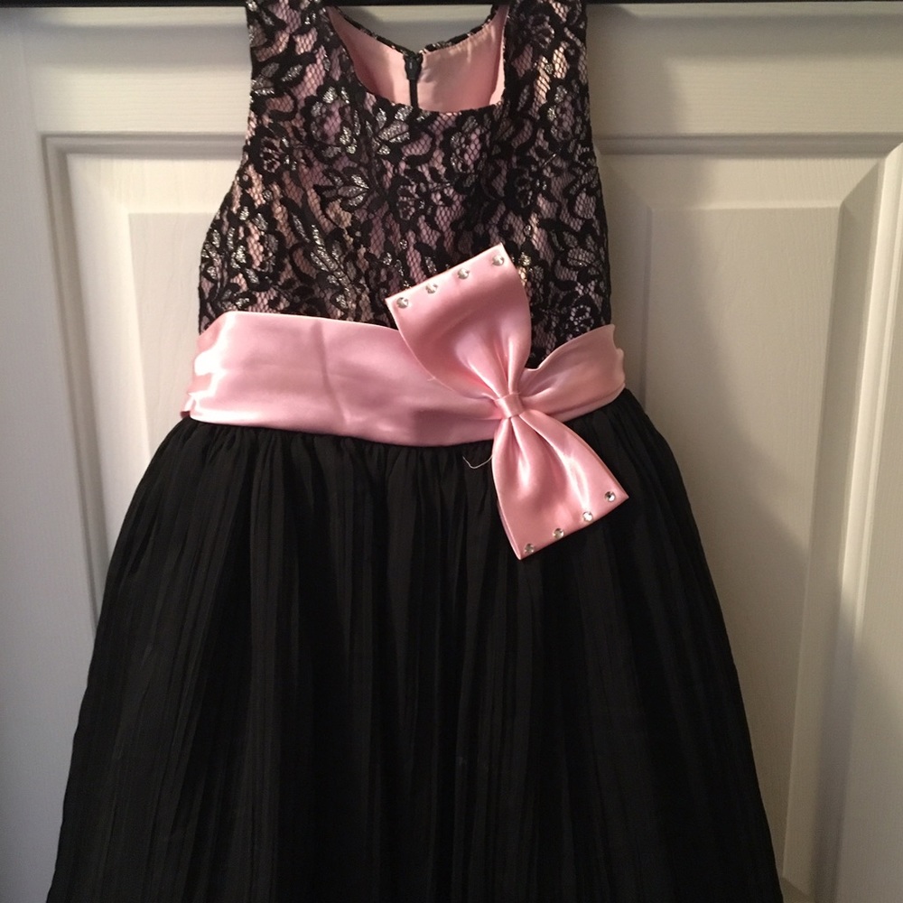 Girl black and pink dress
