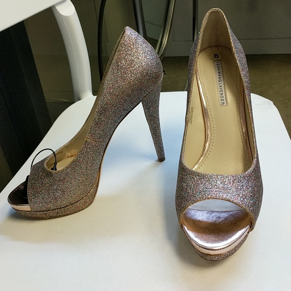 Vera Wang gold sparkle heels