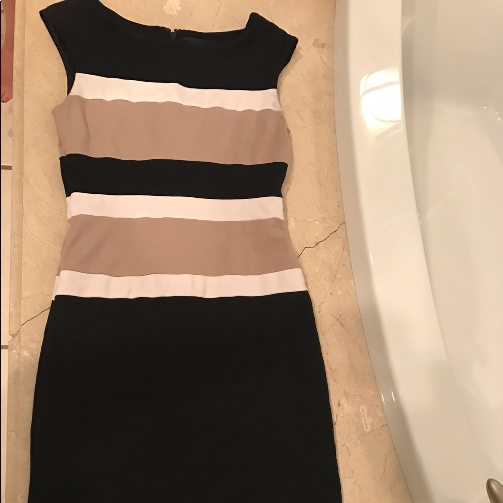 Limited black white cream dress sleeveless